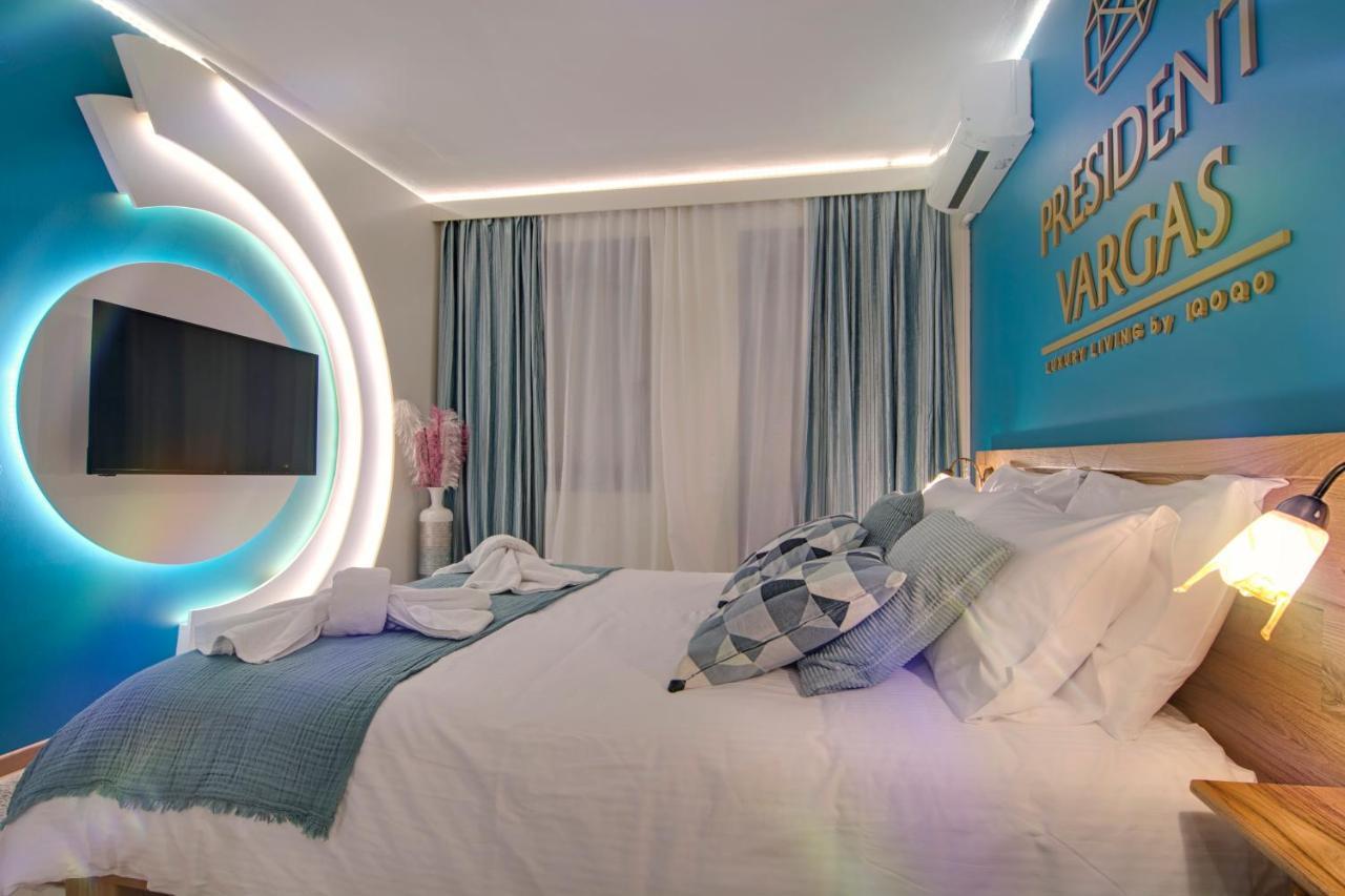Iqoqo Hotels - Luxury Suites Ioánnina Exteriör bild